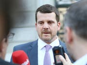 Die Bezeichnung des Thurgauer SVP-Kantonsrats Hermann Lei als "Dummkopf" und "Krimineller" bleibt ohne strafrechtliche Folgen. (Bild: KEYSTONE/SIGGI BUCHER)