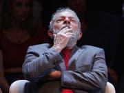 Kandidatur aus der Gefängniszelle: Der wegen Korruption verurteilte Ex-Präsident Luiz Inácio Lula da Silva will bei den Wahlen im Herbst erneut antreten. (Bild: KEYSTONE/EPA EFE/ANTONIO LACERDA)