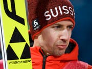 Simon Ammann ist auch im nächsten Winter dabei (Bild: KEYSTONE/GIAN EHRENZELLER)