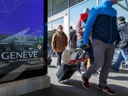 Die Swiss will ihre Position am Genfer Flughafen festigen und fasst einen Ausbau ins Auge. (Bild: KEYSTONE/SALVATORE DI NOLFI)