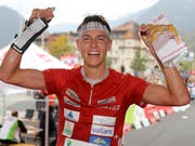 Matthias Kyburz in Jubelpose (Archivaufnahme) (Bild: KEYSTONE/ORIENTEERING WORLD CUP FINAL/REMY STEINEGGER)