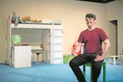 Bereitet sich auf sein erstes Theaterstück vor: Michi Graber beim Luzerner Theater. (Bild: Corinne Glanzmann (Luzern, 19. April 2018))