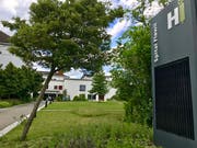 Das Spital Flawil gehört zur Spitalregion St. Gallen und bietet medizinische Grundversorgung für die Bevölkerung des Fürstenlandes und unteren Toggenburgs. (Bild: Andrea Häusler)