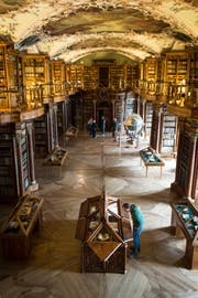 Die St. Galler Stiftsbibliothek gehört zu den touristischen Highlights der Region. (Bild: Benjamin Manser)