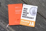Am 10. Juni wird unter anderem über die Vollgeld-Initiative abgestimmt. Bild: (Keystone/Anthony Anex)