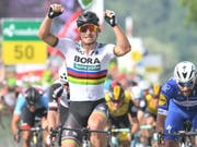 Peter Sagan lässt in Frauenfeld die Muskeln spielen (Bild: KEYSTONE/GIAN EHRENZELLER)