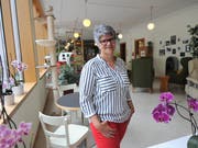 Geschäftsleiterin Ursulina Cadruvi im neu gestalteten Aufenthaltsraum. (Bild: Urs Hanhart (Altdorf, 9. Juni 2018))