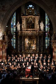 Das Bach Ensemble Luzern spielt in der Franziskanerkirche Luzern. Fotografiert am 11. März 2018. Bild: Boris Bürgisser