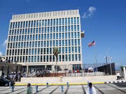 Die US-Botschaft in der kubanischen Hauptstadt Havanna. (Bild: KEYSTONE/AP/DESMOND BOYLAN)