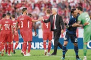 Zufriedene Schweizer nach dem Spiel gegen Japan. Überbewerten wird Vladimir Petkovic das 2:0 vom Freitag aber nicht. (Bild: Urs Flüeler/KEY)