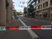 Die Dorfstrasse in Baar kurz nach der Tat. Bild: Zuger Polizei
