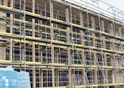 Die Arbeitsvergabe für die Fenster war laut Beschwerdeentscheid des Verwaltungsgerichtes in Ordnung. (Bild: Thomas Schwizer)
