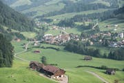 Wird Neckertal zur Einheitsgemeinde? Die Schulstandorte wie St.Peterzell würden gestärkt werden. (Bild: Luca Linder)