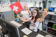 Die Schweizer Nati vom Büro aus unterstützen (Symbolbild): Das ist nicht überall erwünscht. (Bild: Boris Bürgisser, 14. Juni 2018)
