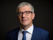 Er hat es geschafft und seinen Sitz verteidigt: der Bündner BDP-Regierungsrat Jon Domenic Parolini. (Bild: KEYSTONE/GIAN EHRENZELLER)