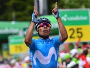 Nairo Quintana freut sich in Arosa über seinen Etappensieg an der Tour de Suisse (Bild: KEYSTONE/EPA KEYSTONE/GIAN EHRENZELLER)