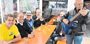 Die gute Stimmung ist momentan getrübt: Der Wiga-Messeleiter und heutige Wigab-Alleinaktionär Paul Schlegel (Zweiter von links) freute sich zum Abschluss der Wiga 2017 über das gute Gelingen und einen neuen Besucherrekord. (Bild: Thomas Schwizer, 17. September 2017)