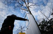 Die Debatte um die Parkgebühren in der Stadt Zug hält an. (Bild: Stefan Kaiser)