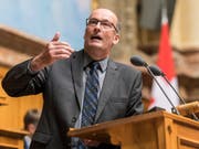 Bauernverbandspräsident Markus Ritter (CVP/SG) hat sich vehement gegen die Vermischung von Agrarpolitik und Freihandel zur Wehr gesetzt. Nun gibt der Bundesrat nach. (Bild: KEYSTONE/ALESSANDRO DELLA VALLE)