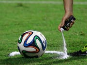Ein Mexikaner pfeift Schweiz gegen Brasilien (Bild: KEYSTONE/AP/HASSAN AMMAR)