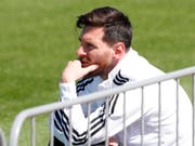 Ruhe vor dem Sturm: Argentiniens Star Lionel Messi ist vor dem WM-Startspiel gegen Island gelassen (Bild: KEYSTONE/AP/RICARDO MAZALAN)