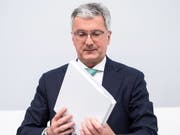 Wurde wegen Verdunklungsgefahr in Untersuchungshaft gesteckt. (Bild: KEYSTONE/EPA/LUKAS BARTH)
