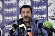Der neue Innenminister und Vize-Premier Matteo Salvini lobte die Zerschlagung der kriminellen Organisation. Bild: Flavio Lo Scalzo / EPA