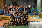 Grosse Begeisterung beim diesjährigen Schulprojekt - einem Theaterstück. (Bild: pd)