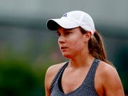 Fast zweieinhalb Stunden gekämpft und dann doch gegen die Weissrussin Victoria Asarenka verloren: Stefanie Vögele (Bild: KEYSTONE/EPA/GUILLAUME HORCAJUELO)