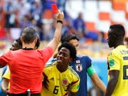 Der Kolumbianer Carlos Sanchez sieht die Rote Karte gegen Japan (Bild: KEYSTONE/EPA/ERIK S. LESSER)