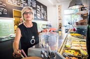 Simone Siegmann an der Trese ihres Restaurants im Hotel Wunderbar in Arbon. (Bild: Andrea Stalder)