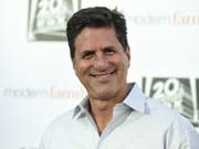 Wie viele Künstler hält es Steve Levitan, Schöpfer von «Modern Family» nicht mehr aus bei Fox: Die «23-Stunden-am-Tag-Unterstützung» für die Waffenlobby, für konservative Verschwörungstheorien und für Trump seien «mit jedem Tag schwerer zu schlucken», sagt er. Jetzt hat er gekündigt. (Bild: Keystone/AP/JORDAN STRAUSS)