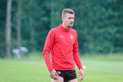 Serbien-Star Sergej Milinkovic-Savic im Training vor dem Spiel gegen die Schweiz. Bild: Armando Babani/Keystone (Svetlogorsk)
