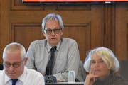 In der ersten Sitzung unter der Leitung von Thomas Forster debattierte der Einwohnerrat über eine Initiative der SVP und dem Gewerbeverein.