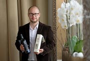 Silvan Brun hat 2016 eine Auszeichnung als besten Olivenimporteur weltweit gewonnen. (Bild: Corinne Glanzmann (Luzern, 10. Oktober 2016))