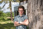 Simon Hofmann von der Kantonsschule Beromünster ist fasziniert von Polarlichtern. Bild: Dominik Wunderli (18. Juni 2018)