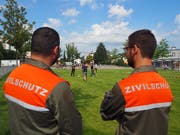 Einen Tag lang unter externer Beobachtung: Gestern wurden die Oberstufenschüler von Zivilschützern betreut. (Bild: Angelina Donati)