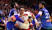 Bo Spellerberg (Mitte) im Trikot des dänischen Nationalteams. (Bild: Keystone)
