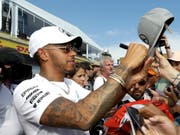 Lewis Hamilton: Schnell und bei den Fans beliebt (Bild: KEYSTONE/AP/CLAUDE PARIS)