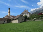 Kirche und herrschaftliche Anwesen in Jenins. (Bild: Urs Bader)