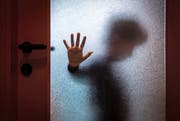 Die Therapie von pädophilen Straftätern dient dem Schutz der Kinder vor Rückfällen. (Getty)