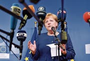 Bundeskanzlerin Angela Merkel an einer Pressekonferenz am Sonntag nach dem Minigipfel in Brüssel. (Bild: Geert Vanden Wijngaert/AP)