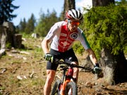 Mathias Flückiger holt sich erstmals den Schweizer Meistertitel im Cross Country (Bild: KEYSTONE/GIAN EHRENZELLER)