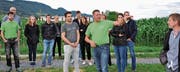 Im Beisein zahlreicher Mitglieder und Gäste eröffnete der Verein Rheintaler Ribelmais zum 20-Jahr-Jubiläum das Erlebnismaisfeld Ribeläum. (Bild: René Jann)