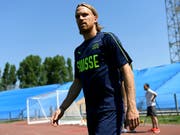 Nationalverteidiger Michael Lang schielt Richtung Bundesliga (Bild: KEYSTONE/LAURENT GILLIERON)