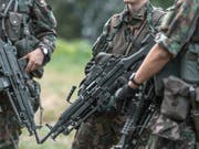 Von den rund 10'500 Rekruten werden rund 2000 ihren Dienst am Stück als Durchdiener absolvieren. (Bild: KEYSTONE/GAETAN BALLY)