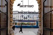 Der Finanzplatz Zürich (Bild vom Paradeplatz) ist auf Platz 4 weltweit. (Bild: Archiv LZ)