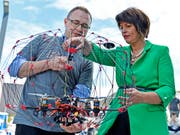 Bundesrätin Doris Leuthard eröffnete am Dienstag in Zürich den vom UVEK und WEF lancierten internationalen Drohnen-Kongress. (Bild: KEYSTONE/WALTER BIERI)