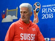 Vladimir Petkovic muss einige Luxusprobleme lösen (Bild: KEYSTONE/LAURENT GILLIERON)