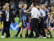 Nach dem späten Siegtreffer gerieten Deutsche und Schweden aneinander (Bild: KEYSTONE/EPA/RONALD WITTEK)